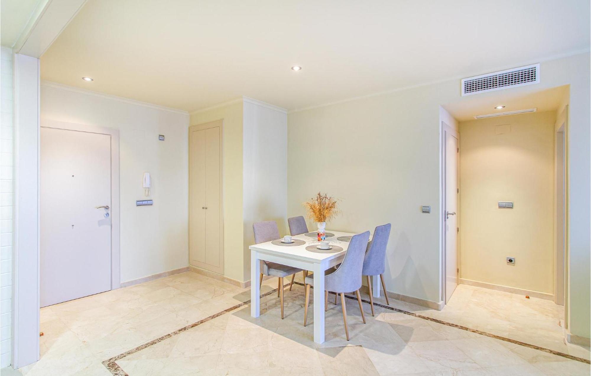 Amazing Apartment In Los Alcazares With Kitchen Dış mekan fotoğraf